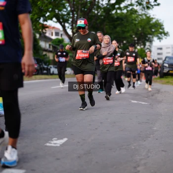 Runner Photo 3943969