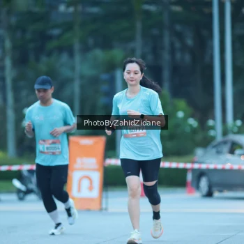 Runner Photo 3944100