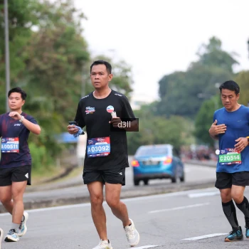 Runner Photo 3944196