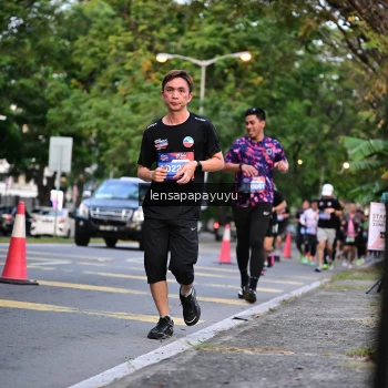 Runner Photo 3944202