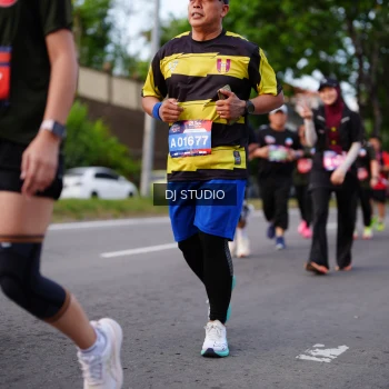 Runner Photo 3944333