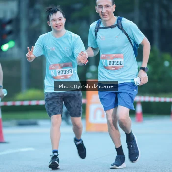 Runner Photo 3944404