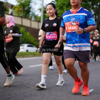 Runner Photo 3944546