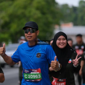Runner Photo 3944576