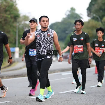 Runner Photo 3944577