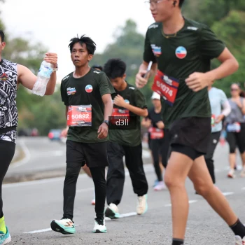 Runner Photo 3944640