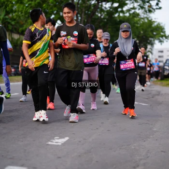 Runner Photo 3944642