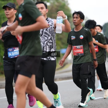 Runner Photo 3944664