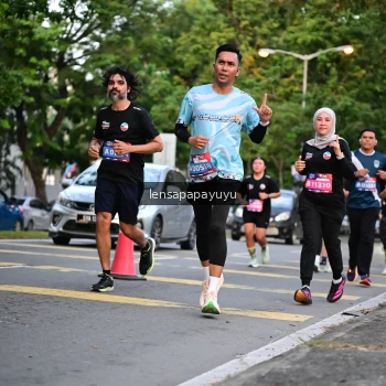 Runner Photo 3944686