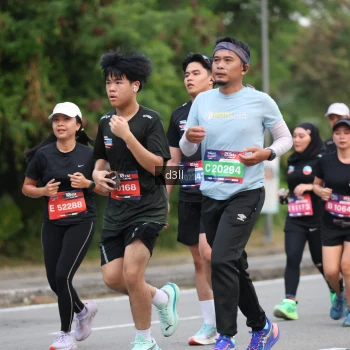 Runner Photo 3944780