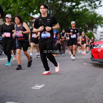 Runner Photo 3944842