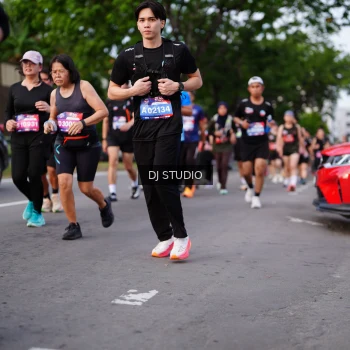 Runner Photo 3944858