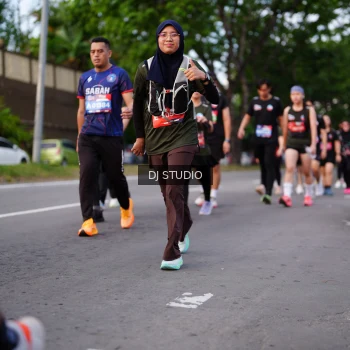 Runner Photo 3945007