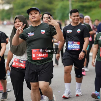 Runner Photo 3945075