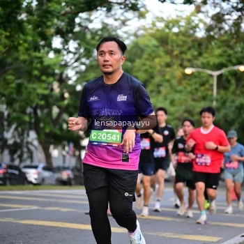 Runner Photo 3945093