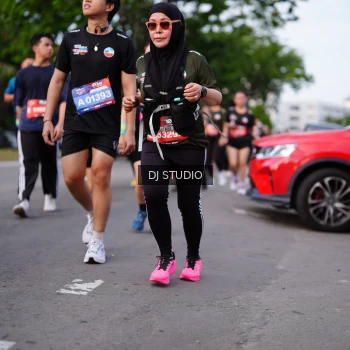 Runner Photo 3945165
