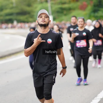 Runner Photo 3945279