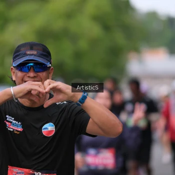 Runner Photo 3945314