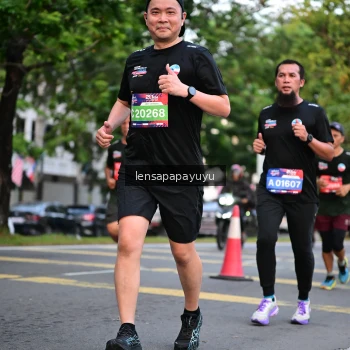 Runner Photo 3945316