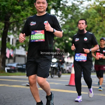 Runner Photo 3945335