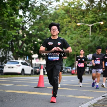 Runner Photo 3945387