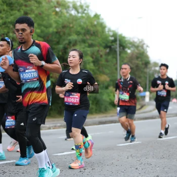 Runner Photo 3945487