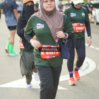 Runner Photo 3945499