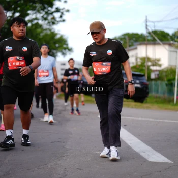 Runner Photo 3945554