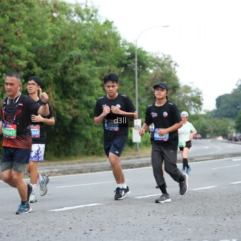 Runner Photo 3945562