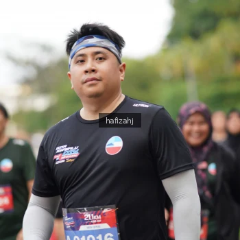 Runner Photo 3945564