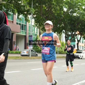 Runner Photo 3945582