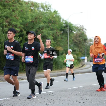 Runner Photo 3945611