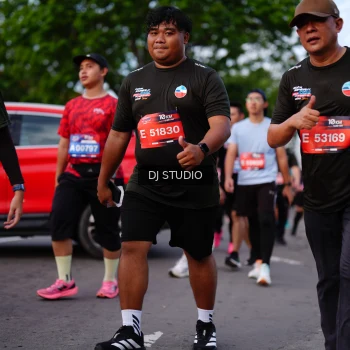Runner Photo 3945615