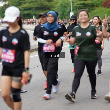 Runner Photo 3945642