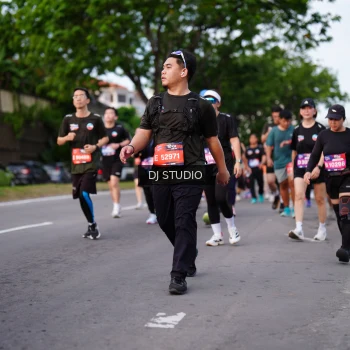 Runner Photo 3945651