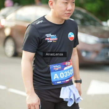 Runner Photo 3945679
