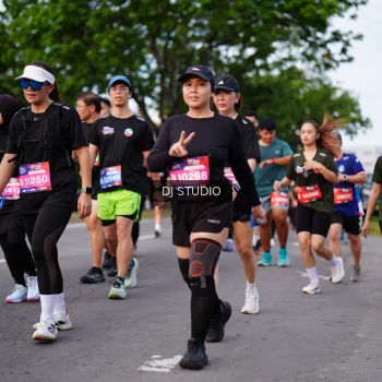 Runner Photo 3945687