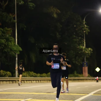 Runner Photo 3945688