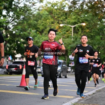 Runner Photo 3945689
