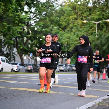 Runner Photo 3945736