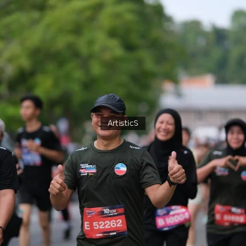 Runner Photo 3945752