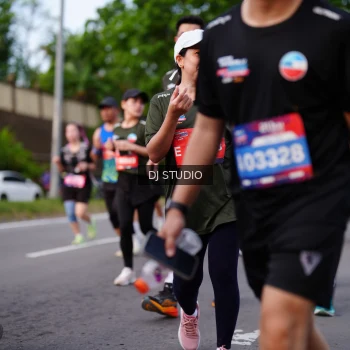 Runner Photo 3945767