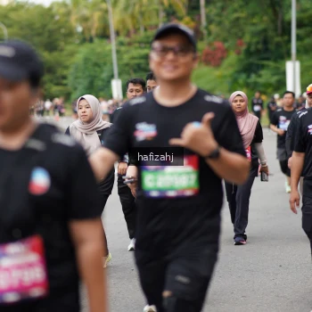 Runner Photo 3945790