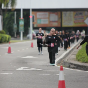 Runner Photo 3945807