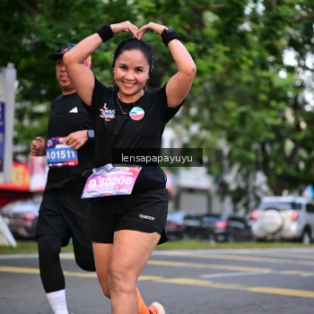Runner Photo 3945859