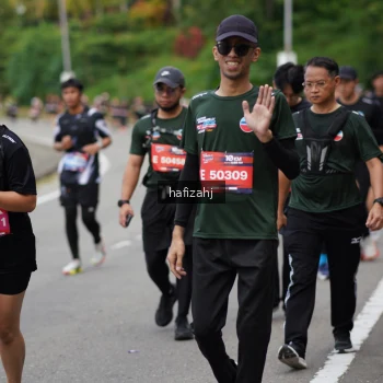 Runner Photo 3945862
