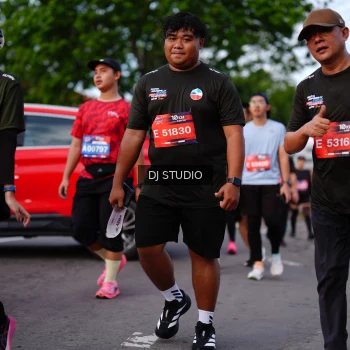 Runner Photo 3945871