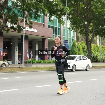 Runner Photo 3945930