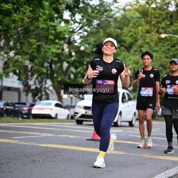 Runner Photo 3945945
