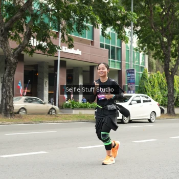 Runner Photo 3945995